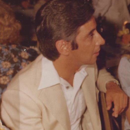 ernestogabino's profile picture. 