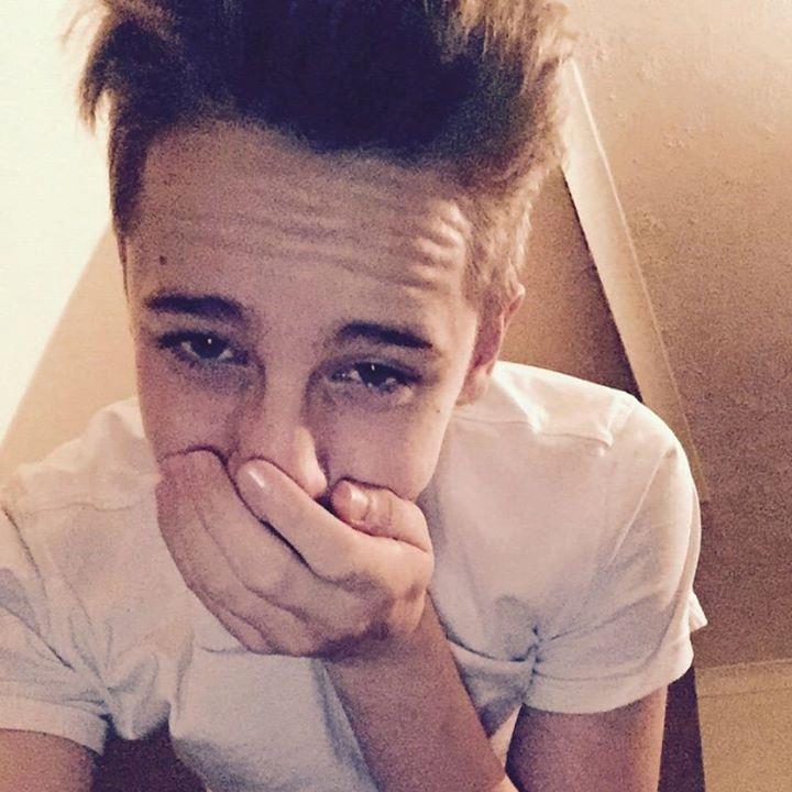 Looking For A Trickshotting/Sniping Team Over 1k