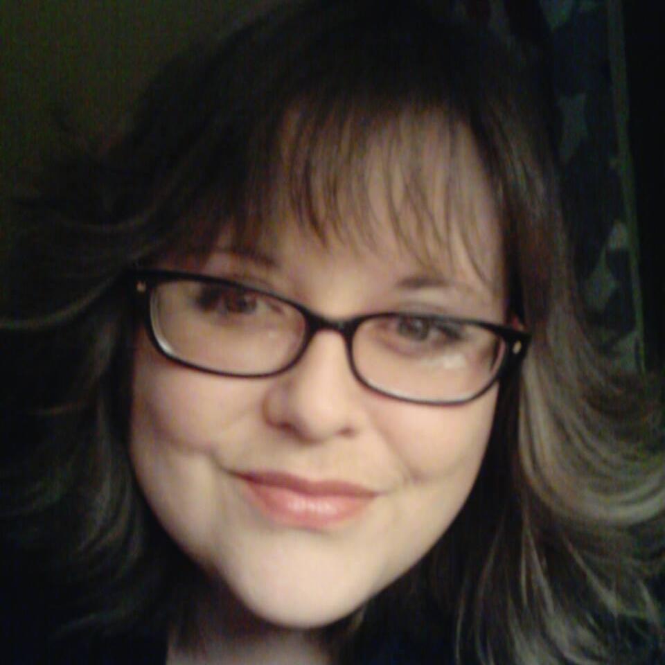 Mother, recovering journalist, Kent State grad, & marketing/communications coordinator at Goodwill Industries of South Central Ohio