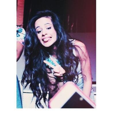 Ariana Grande| 1D | 5H are my world i love them so much and will always support them || karma XD|| unfollowers i see you