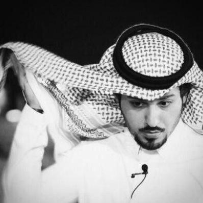 اذكرك واقول ذي دنيا وذي طبع البنادم، ودي اندم بس انا ماني على فرقاك نادم وودي اتحسّف ولكن ما على مثلك حسافه! // 0486