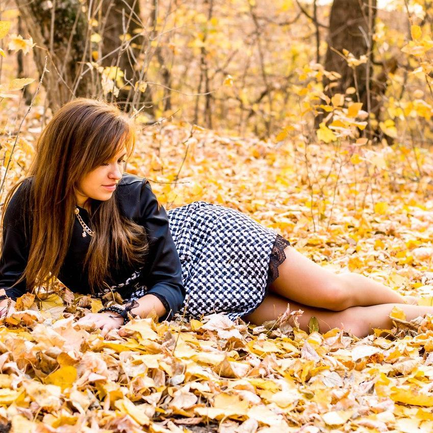 weightlessnes12's profile picture. 