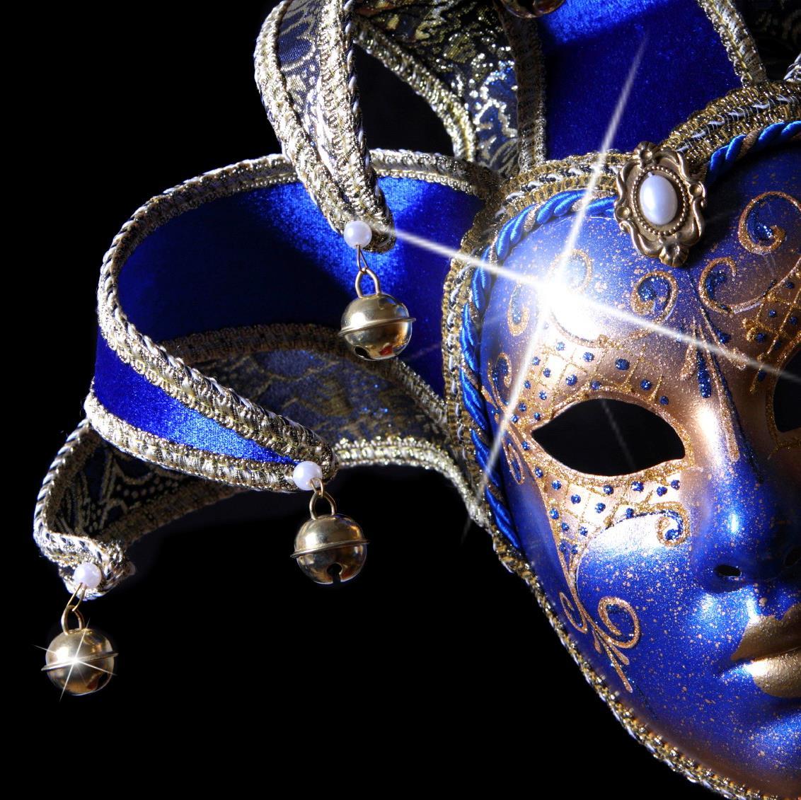 Experience tantalizing tastes, sights and sounds of Mardi Gras – without leaving town! Join thousands of Winnipeggers at Winnipeg Mardi Gras Feb. 13 & 14, 2015.