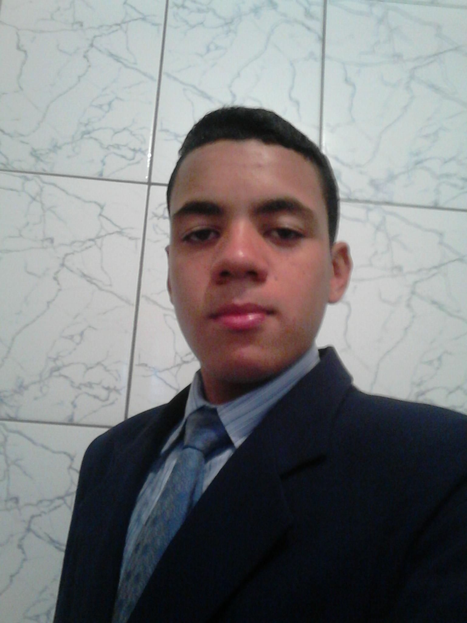 dantas amo todos seguidores3d+ eu sirvo ao deus vivente que formou o céu e a terra deus abençoe a todos