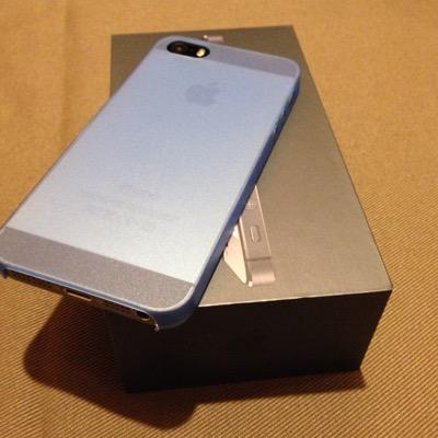 iphone cases that keep grit and dust out while looking chic .follow us on instagram. @gritproof