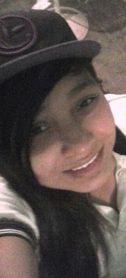 aliafldosvuelvo's profile picture. 