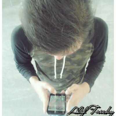 ~ Hye tHeRe aLif Here...i aM simPle Person..^_^
If you keep on doing what you've always done, you'll keep on being what you've always been, nothing change