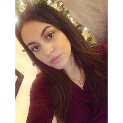 GiselleRojas__ Profile Picture