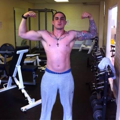 buffmanbill's profile picture. bench 300kg every day, protein shakes for breakfast and lunch your mum for tea