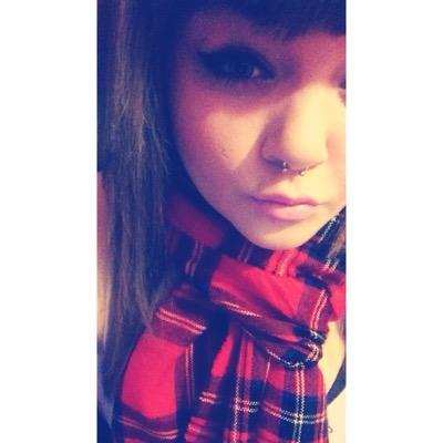 keremchinka's profile picture. Allah, devrim, çay.