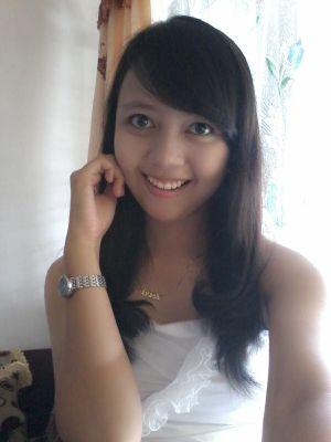 prameswariastri's profile picture. Allah SWT My Beloved Mom & Dad ♥ edhu  | @Alumni_SMPN1PDL | @sman1pdl | @borromeus13