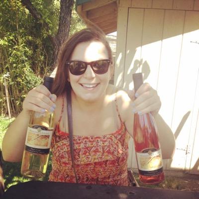 burr_berry's profile picture. vancouver islander, wine lover, knitter