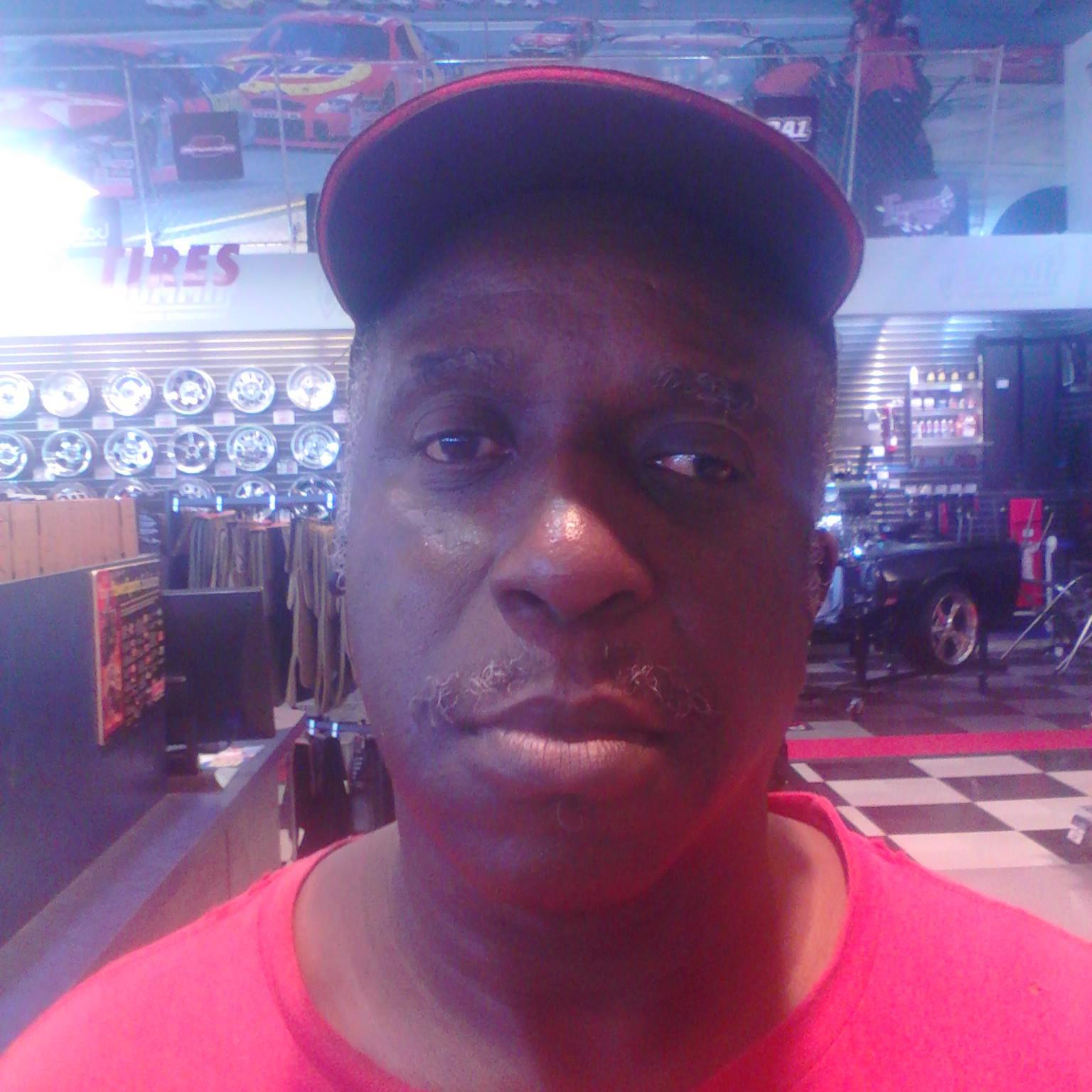 ruledog's profile picture. 