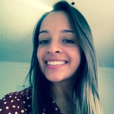 AngeFallas's profile picture. Relacionista Pública de corazón, Mercadóloga y ahora, en Producción Audiovisual. Los 23 de enero y 16 de abril cumplo años.