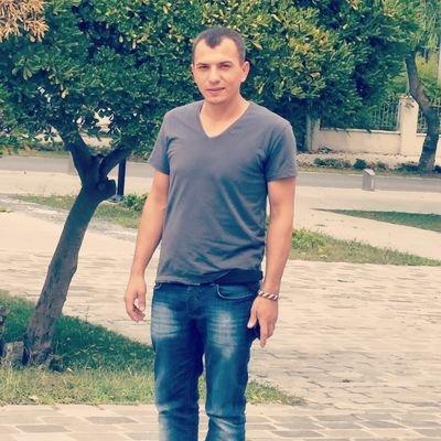 Rob77707's profile picture. بِسْــــــــــــــــــــــمِ اﷲِارَّحْمَنِ ارَّحِيم