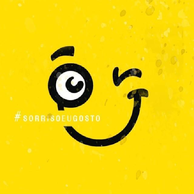 Este Tuitter é HOMENAGEM das MAROTAS DE BH aos nossos idolos @sorrisomaroto @bcbrunocardoso e @vinisorriso #SORRISO AS MAROTAS DE BH AMAM VOCÊS ..