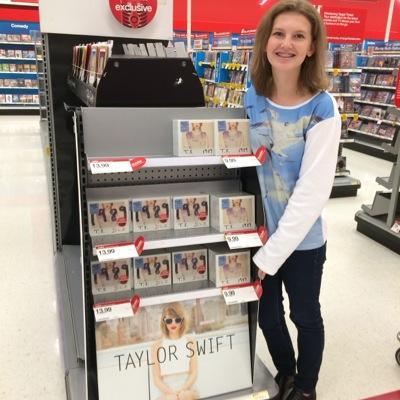 I didn't choose the Swiftie life, the Swiftie life chose me |•| SHE LIKED 7.11.14//11.02.14