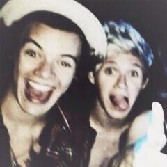 scriptwrite1d's profile picture. pretty 1d writing(-: { request anything! }