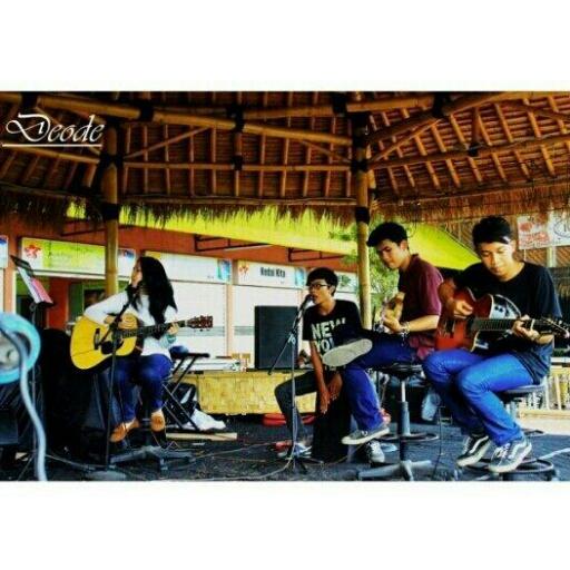 Alternative band from Bogor - Indonesia. Follow Our Members @Devanputra @DanuXDije @Chrestellano @Agiscondom @stnuranii Contact Person Pin : 7D70800B