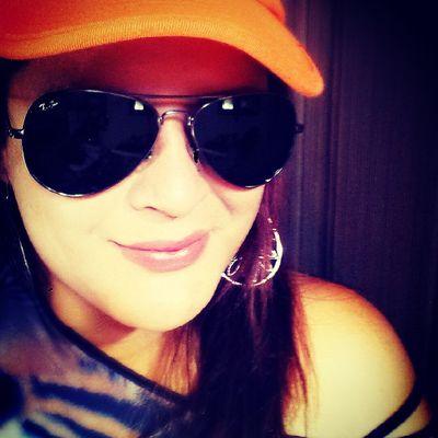 Feliz viviendo plena y con Dios.