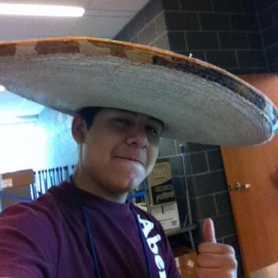 Im a juniros at GCHS, I like to play soccer! I like the Bachata and Norteño! and my snapchta is ari_baldo