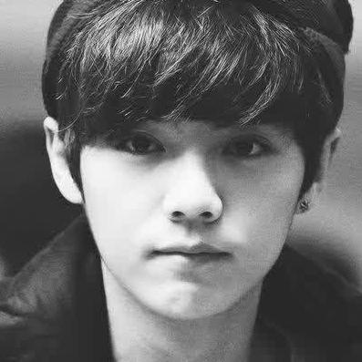 ohh ohh ya kaebsong, kkamchak nollasong :o
   :-)~~~~~~~~~
