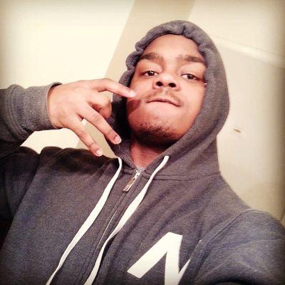 1300 young money breed nem from the village  free my brother Dopeboii #FuckSleep i grind 24/7