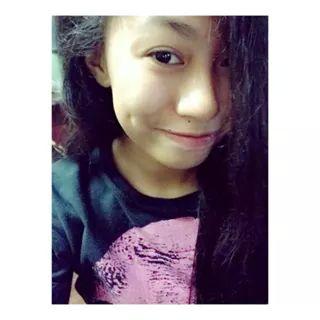 15 years old. Singer sa banyo. Dancer sa kwarto. Total performer sa bahay.