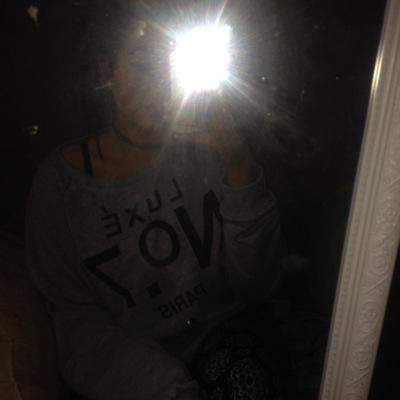 mollyjaydexx's profile picture. love sick crack whore☾