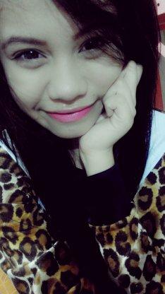 model , simple /follow me i follow you back