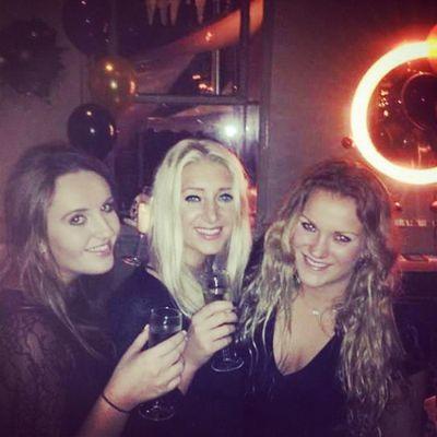 katyh37's profile picture. 