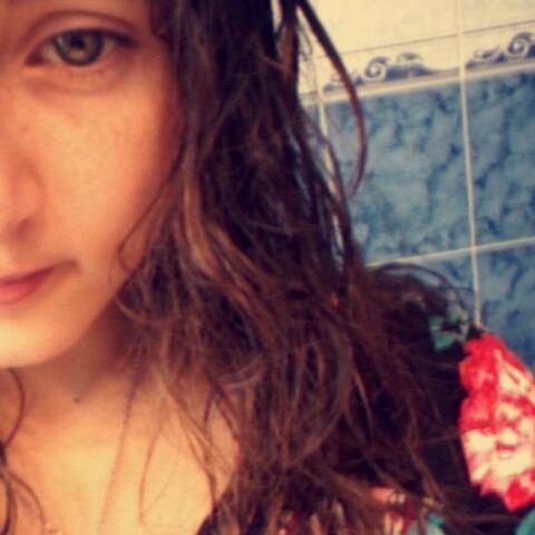 clemence123123's profile picture. 