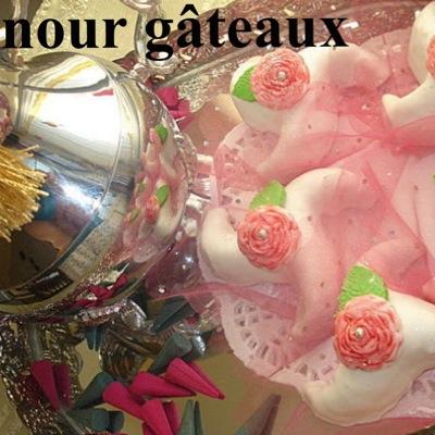 Je confectionne des gâteaux orientaux, belles présentations à bas prix pour tous évènements (mariage, ....ect)