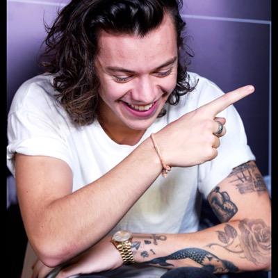 'Cause I love you
More than you think I do
And I love you
Now you don't want me to~ larry