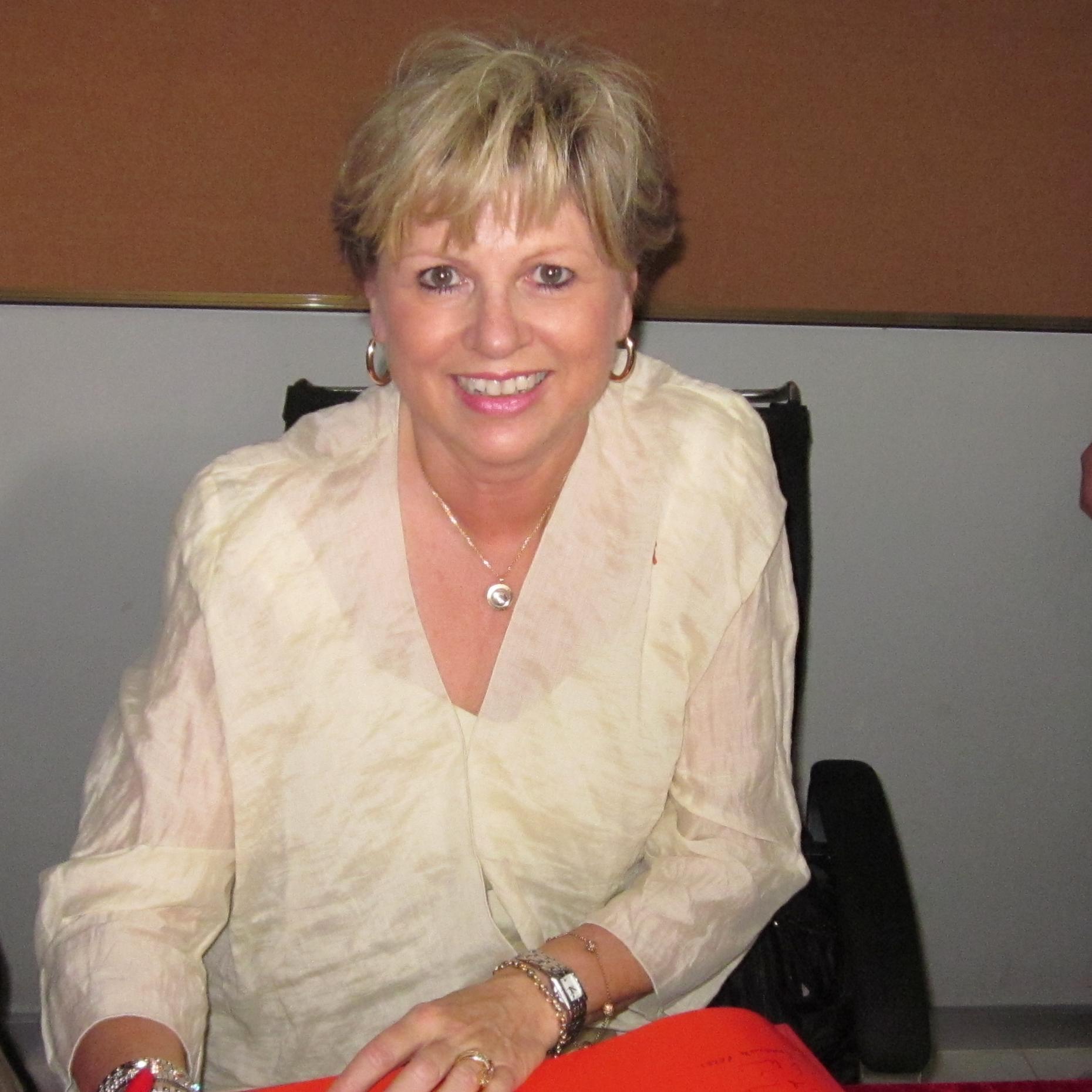 RONZEAUMONIQUE's profile picture. 