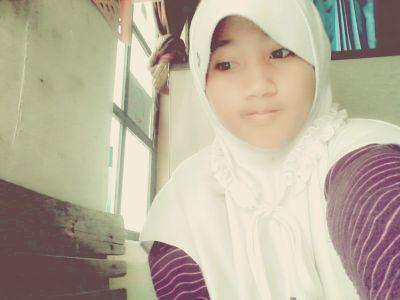 devilatifah78's profile picture. 