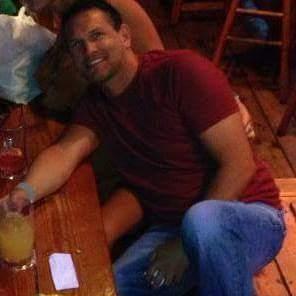 Living & Loving Life!                                                                    *Cheers to / New Experiences / New Circles & Endless New Adventures*