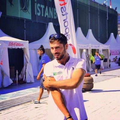 Bi'tek annem olsun bana bişey olmaz...