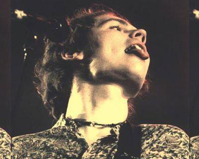 rockngrohI's profile picture. cool 16 yr old w a killer head of hair