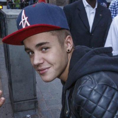 Latest Justin Bieber news, photos, videos and giveaways!
Shots: http://t.co/cunLwwXOMu