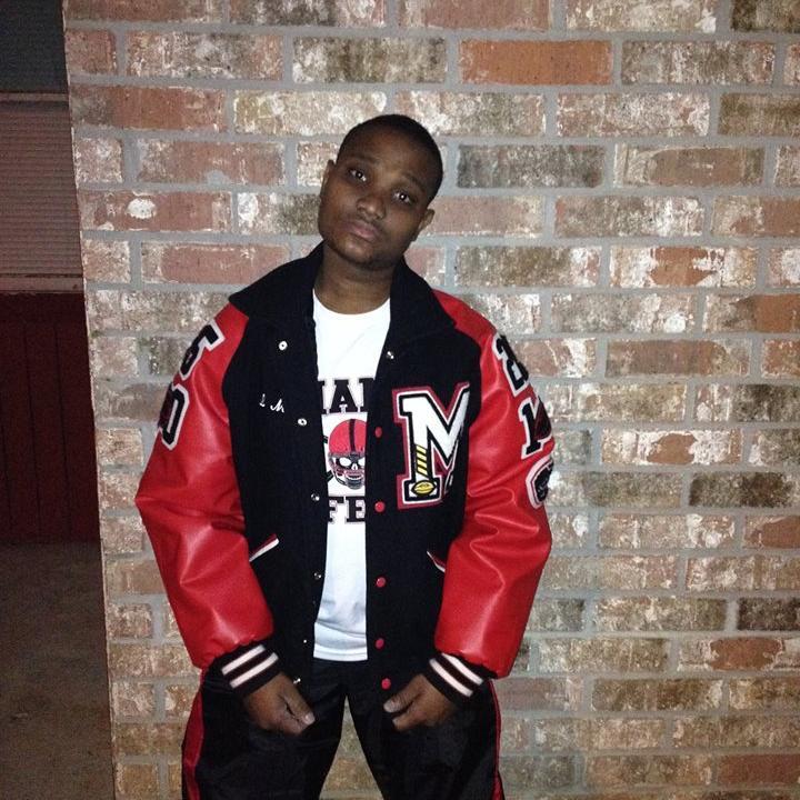 THE HOME OF MARCUS MITCHELL AKA LIL' M
THE CEO OF SKETCH VISION ENTERTAINMENT
AND ONE HALF OF THE BAD BOYS OF ENTERTAINMENT
WILD STYLE BOYZ WITH SKYLEE