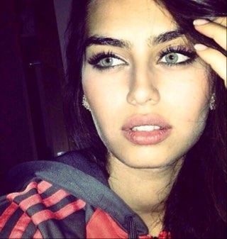 max_mone's profile picture. ^______^