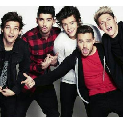 hey! you got a free follow  now please follow @harryurmyhero  always follow back
