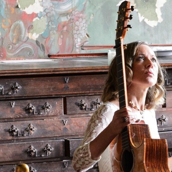 Releases EP-CD 
Music Video Releases « Freudenträne» SwissGerman «Freudentränen»German   
bella_farny_official Instagram
https://t.co/xQGhvOHTr7