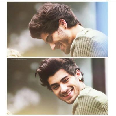 Hi. I'm Fatima. 15. #I'mADieHardDirectioner #PakistanWants1D *Just close your eyes & enjoy the rollercoaster that is life* I lovee ZAYN JAVAAD MALIK.*-* 0/5 :'(