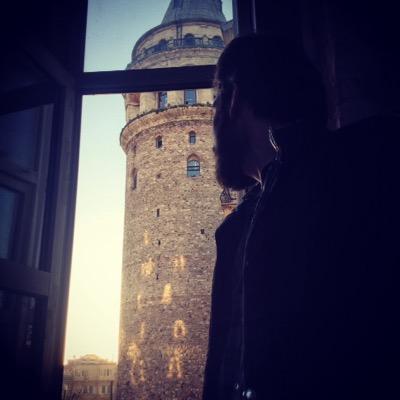 @dertap - Yedinci Kat Yayınları Editorü - Director - İstanbul
