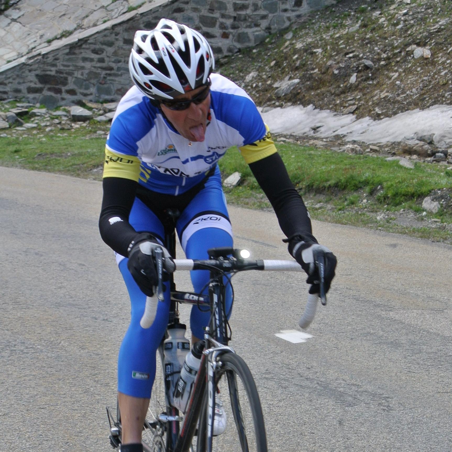 Live in the Yorkshire Dales ... love to ride in the French Alps. Tough choice.
