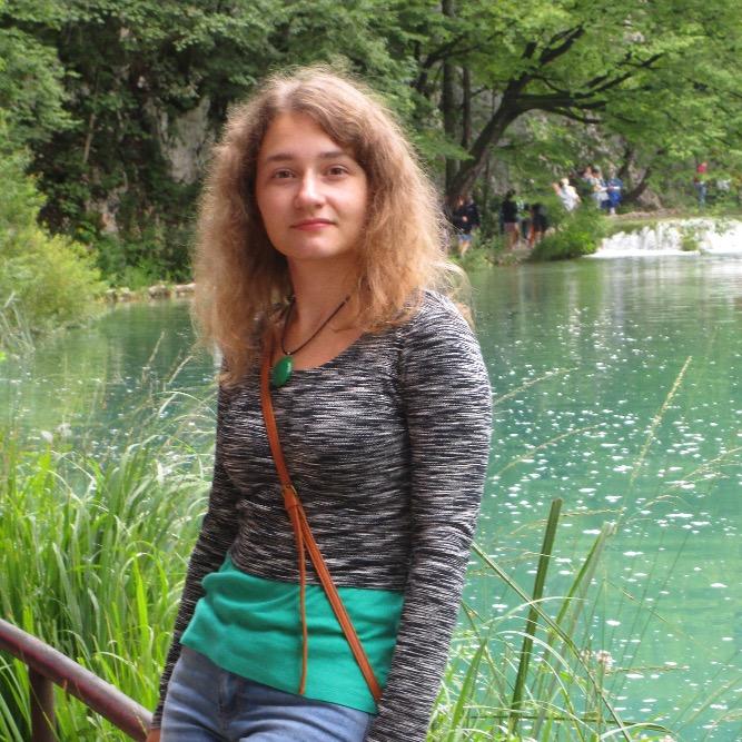 flowerlutik's profile picture. 