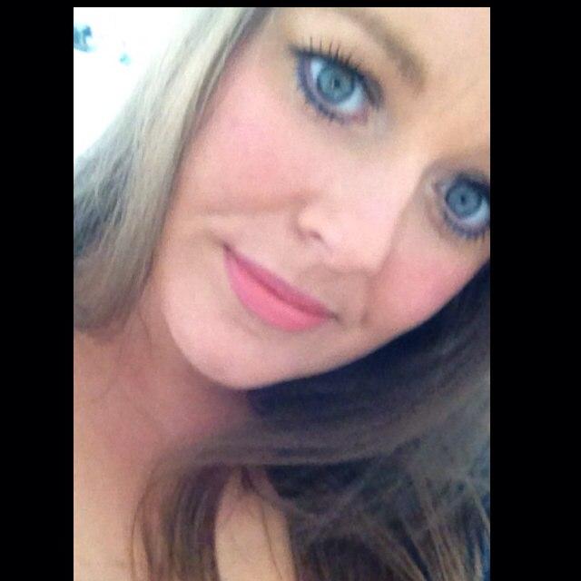 Eileen5476's profile picture. 