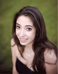 ukiciri123's profile picture. Si, vosotros relros del nom.re del hijo de Pique y Shakira, pero el nunca va a tener que poner su nombre en las gomas de borrar.